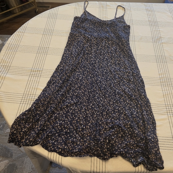 Lush Navy Floral Maxi Dress - Picture 7 of 7